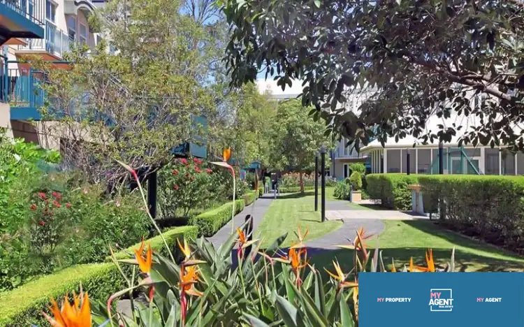 3/4 Moore St, Southbank VIC 3006