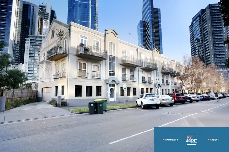 3/4 Moore St, Southbank VIC 3006