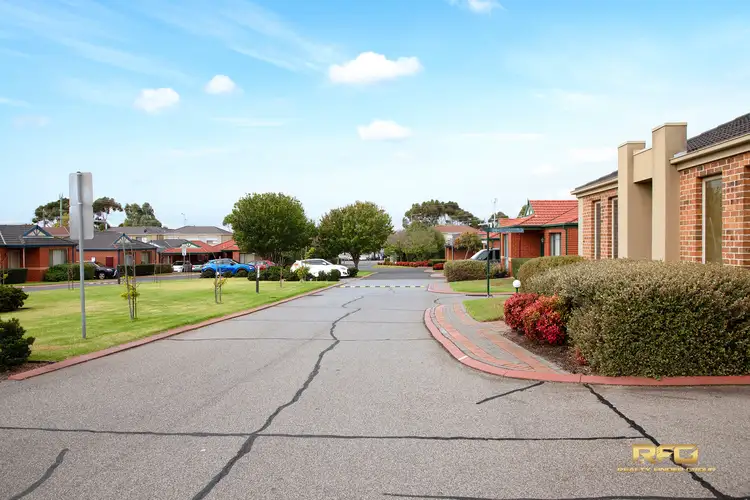 Second view of Homely unit listing, 24/7 Regan St, St Albans VIC 3021