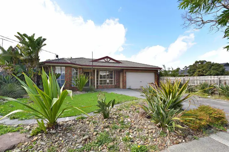 2 Rayfield Avenue, Craigieburn VIC 3064