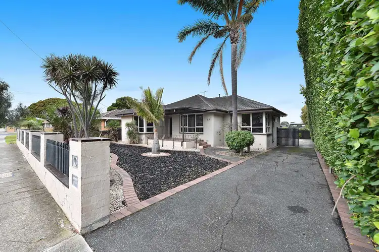 65 Roberts Road, Airport West VIC 3042