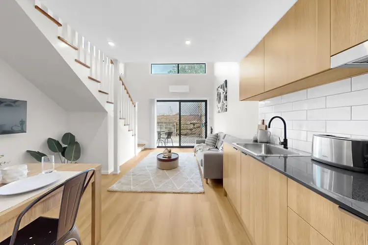 2A Langham St, Tarragindi QLD 4121