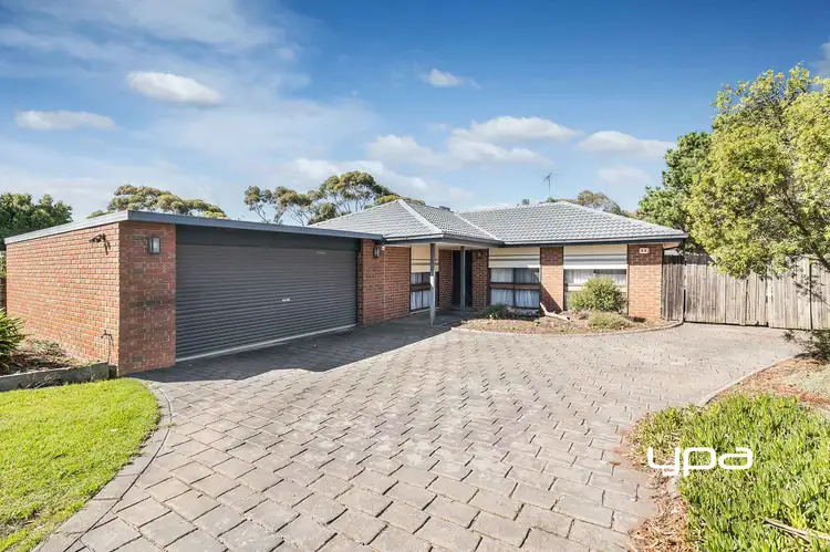 65 Muirfield Drive, Sunbury VIC 3429