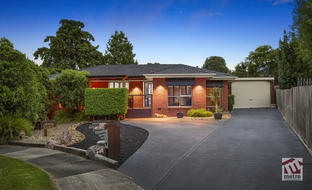 Main view of Homely house listing, 6 Doyle Place, Endeavour Hills VIC 3802