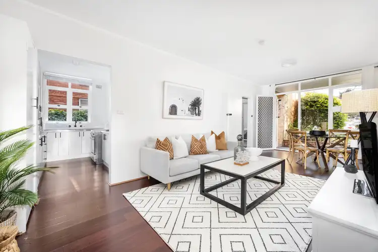 Second view of Homely unit listing, 2/10 Grafton Crescent, Dee Why NSW 2099