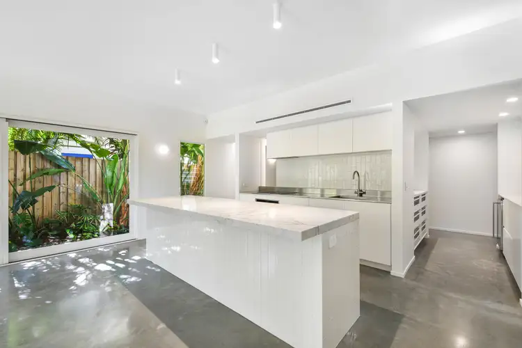 210 Cypress Terrace, Palm Beach QLD 4221