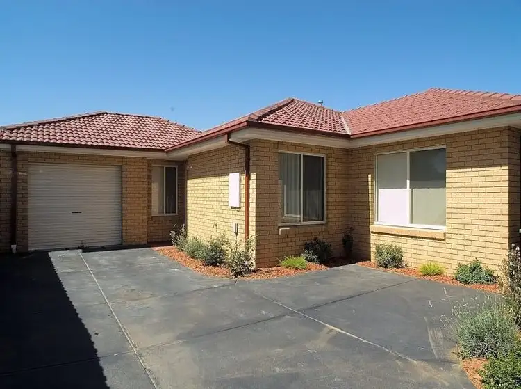 2/40 Lily Street, Braybrook VIC 3019