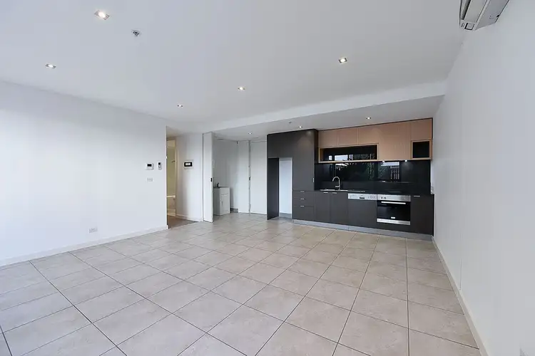 Second view of Homely apartment listing, 20/12 Crefden St, Maidstone VIC 3012