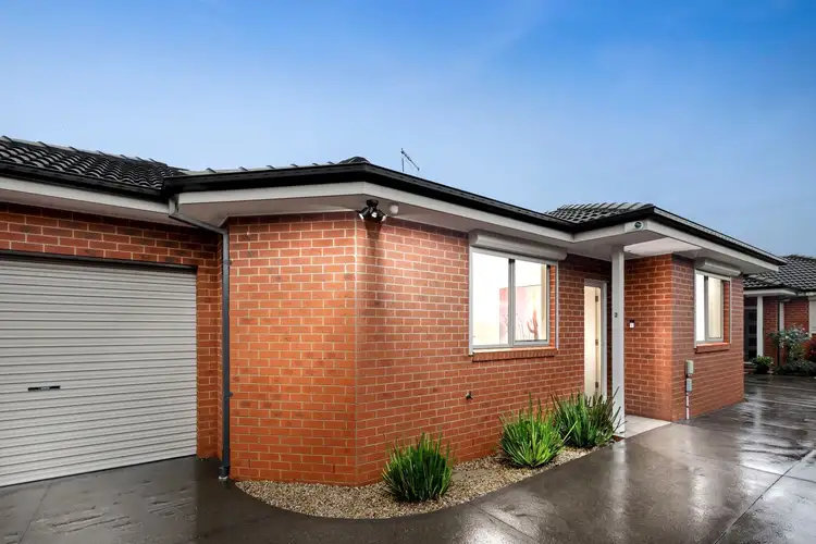 2/46 Bowes Avenue, Airport West VIC 3042
