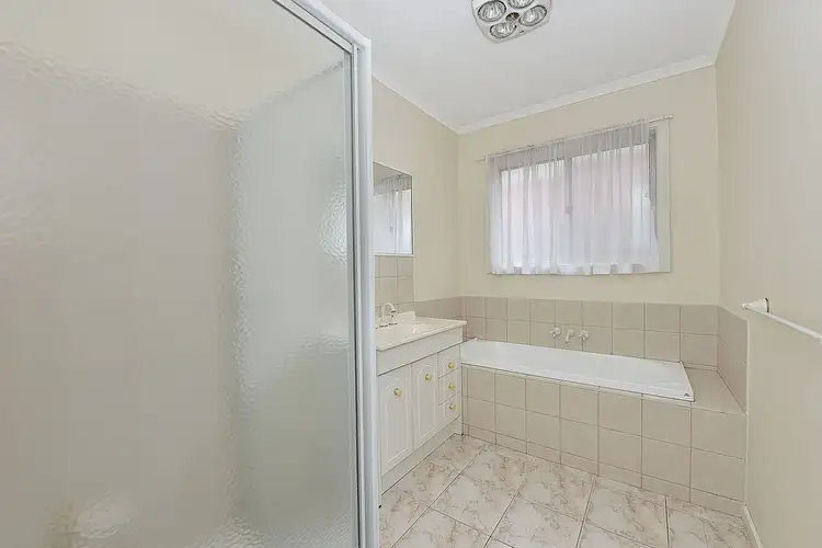 Fifth view of Homely unit listing, 74A Arcade Way, Keilor East VIC 3033