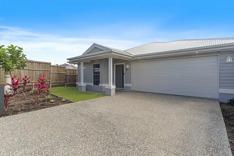 2 Plunkett St, Redland Bay QLD 4165