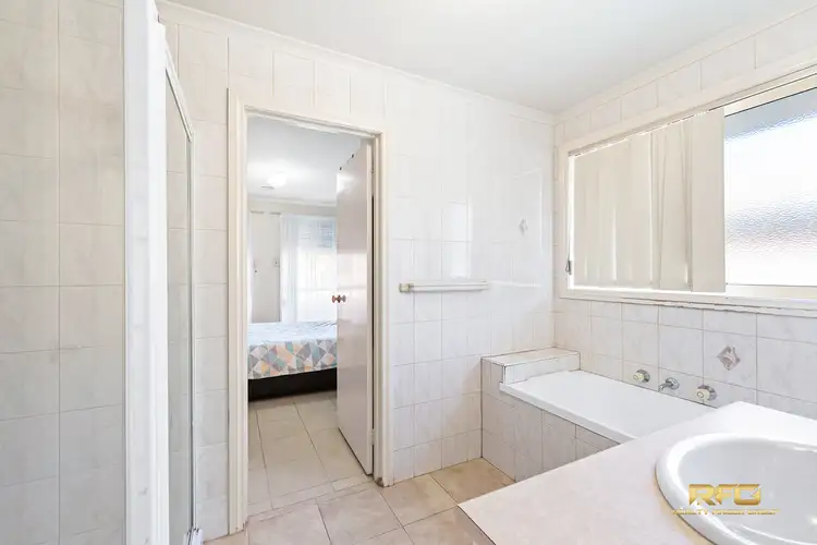 Seventh view of Homely unit listing, 6/102-104 Fox St, St Albans VIC 3021