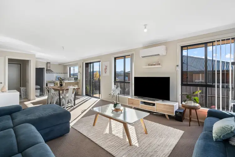 2/18a Burrows St, Brighton TAS 7030