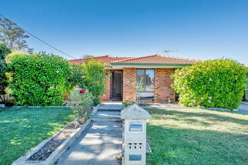 Main view of Homely house listing, 8 Cambridge Cres, Cooloongup WA 6168