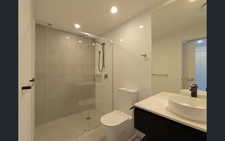 51211 5 Harbourside court, Biggera Waters QLD 4216