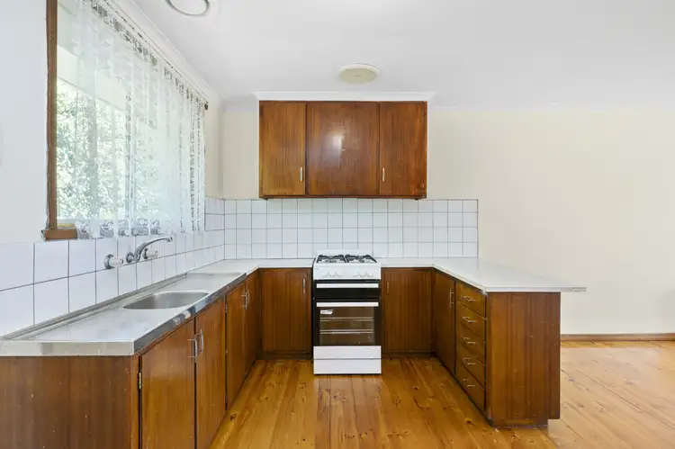 Fourth view of Homely flat listing, 3/8 Chisholm St, Soldiers Hill VIC 3350