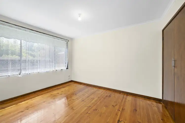 Fifth view of Homely flat listing, 3/8 Chisholm St, Soldiers Hill VIC 3350