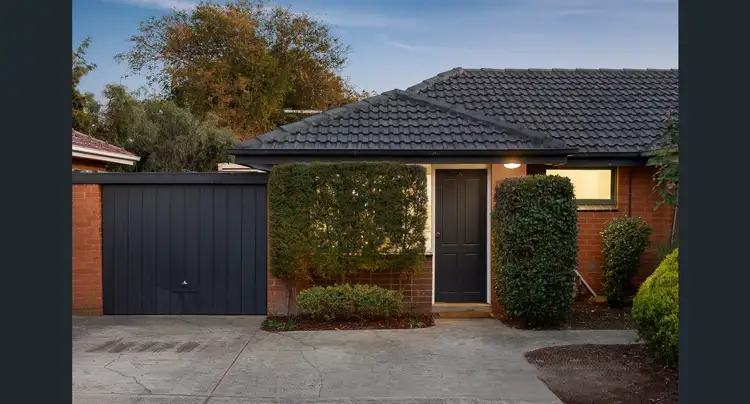 Main view of Homely villa listing, 4/6 Crown Ave, Mordialloc VIC 3195