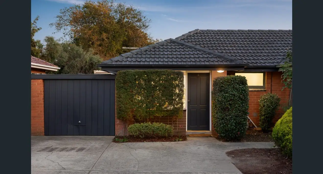 Main view of Homely villa listing, 4/6 Crown Ave, Mordialloc VIC 3195
