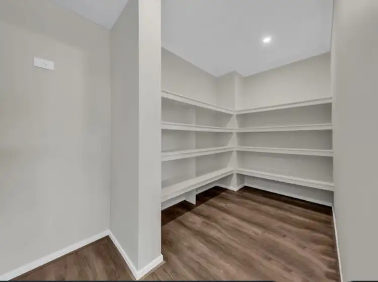 Seventh view of Homely house listing, 10 Murray St, Beveridge VIC 3753