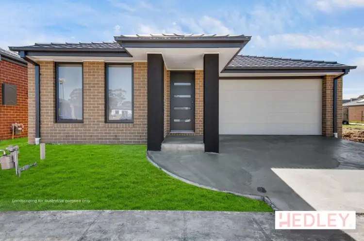 18 Hartney Avenue, Pakenham VIC 3810