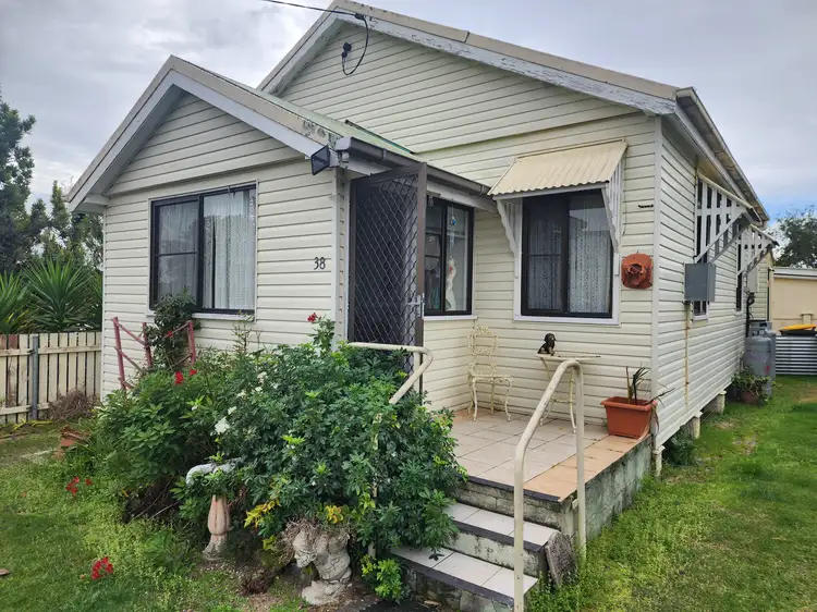 Fifth view of Homely house listing, 38 Pierpoint Street, Stanthorpe QLD 4380