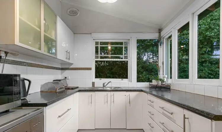 Fifth view of Homely house listing, 1331 Nepean Hwy, Cheltenham VIC 3192