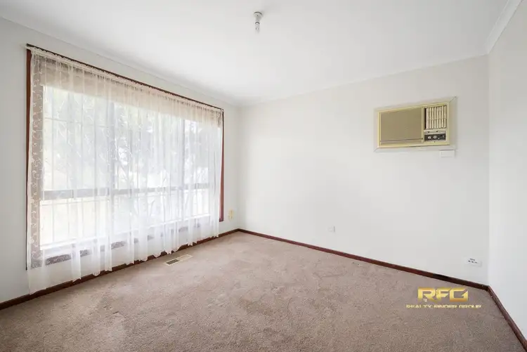 Fifth view of Homely house listing, 1 Yarto Ct, Meadow Heights VIC 3048
