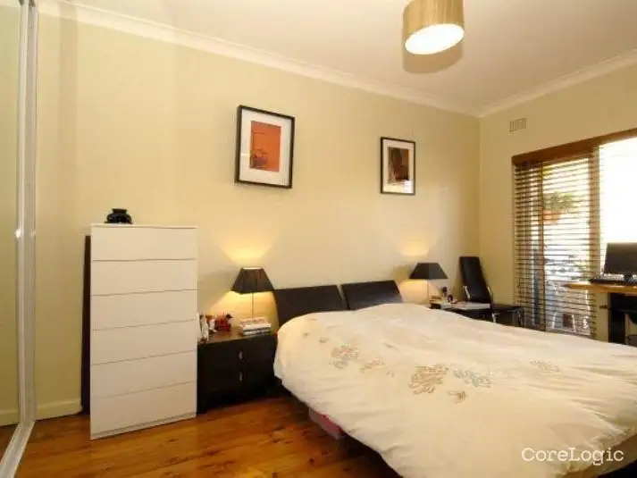 Fourth view of Homely apartment listing, 2/2B Wallaringa Ave, Neutral Bay NSW 2089