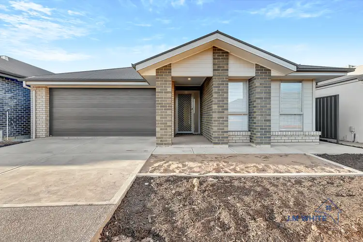 14 Verdale Cres, Munno Para Downs SA 5115