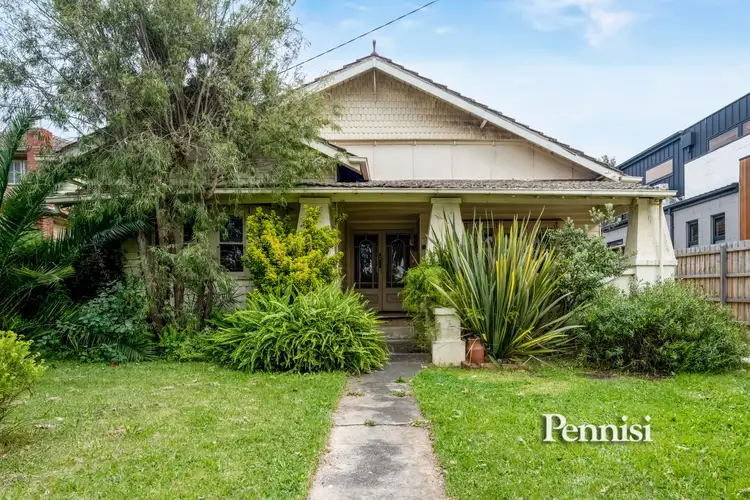 25 Duffy Street, Essendon North VIC 3041