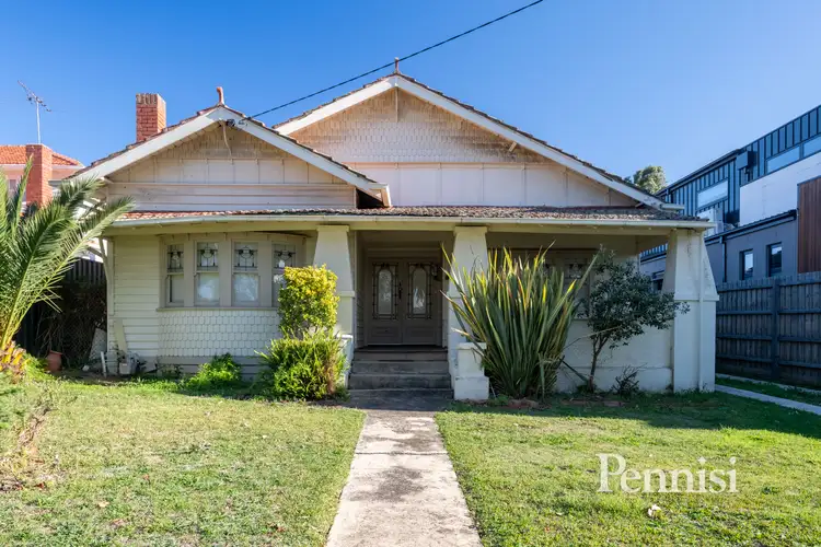 25 Duffy Street, Essendon North VIC 3041