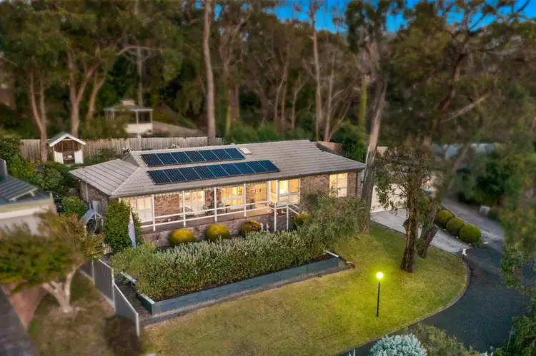 4 Rustic Dr, Boronia VIC 3155
