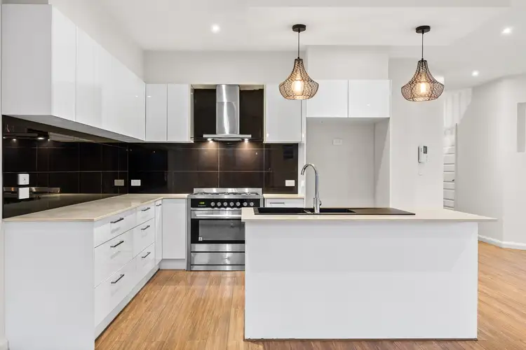 Second view of Homely townhouse listing, 2/81 Glen St, Glenroy VIC 3046