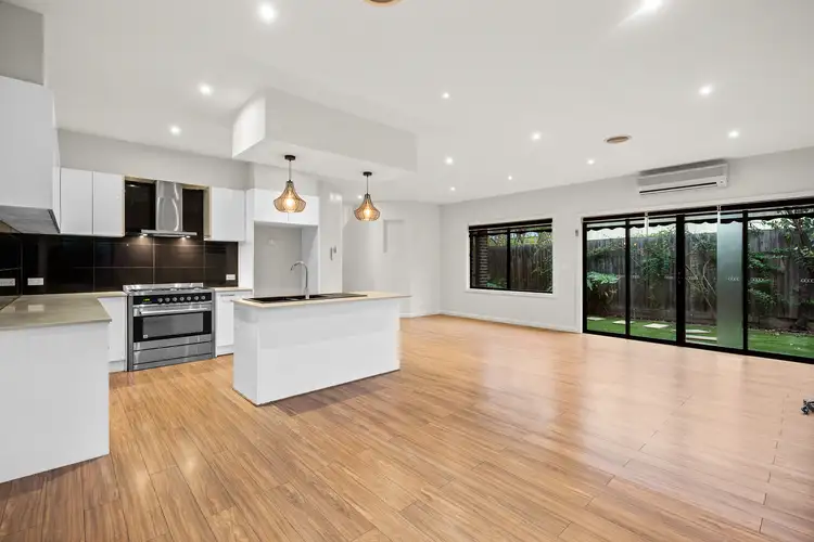 Fourth view of Homely townhouse listing, 2/81 Glen St, Glenroy VIC 3046
