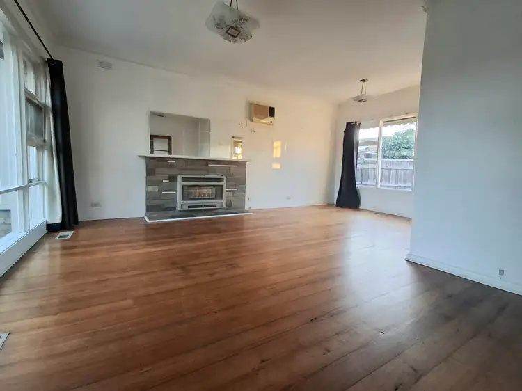 93A Lower Dandenong Rd, Mentone VIC 3194