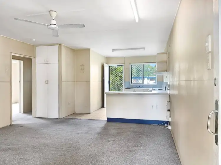 Fifth view of Homely semi-detached listing, 12 Windsor St, Hermit Park QLD 4812