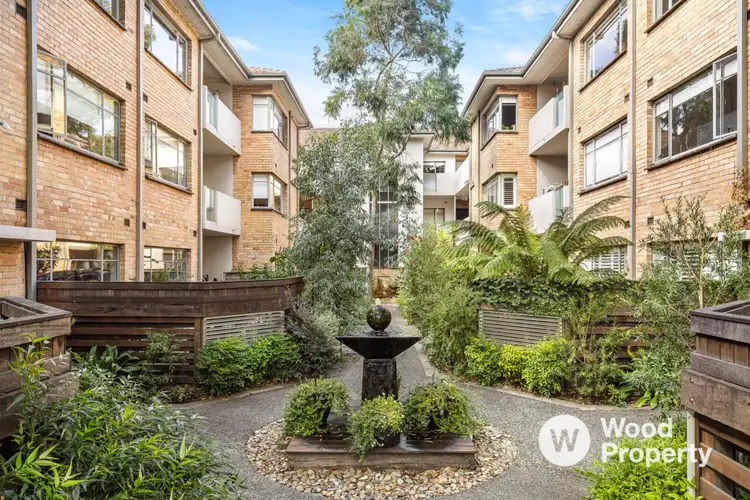 15/14 Chapel St, St Kilda VIC 3182