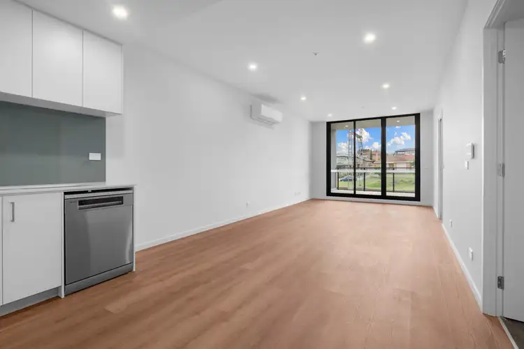 Third view of Homely apartment listing, 402/2 Bailey Cres, Oak Park VIC 3046