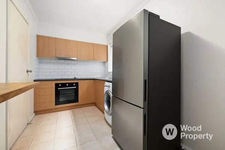 Third view of Homely apartment listing, 2/108 Murrumbeena Rd, Murrumbeena VIC 3163