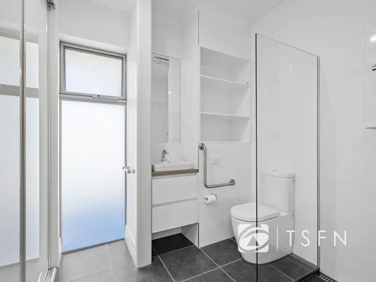 Fifth view of Homely house listing, 10 Putnam Ave, Strathdale VIC 3550