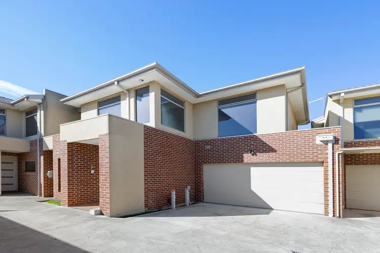 Main view of Homely townhouse listing, 3/7 Berkeley Cl, Broadmeadows VIC 3047