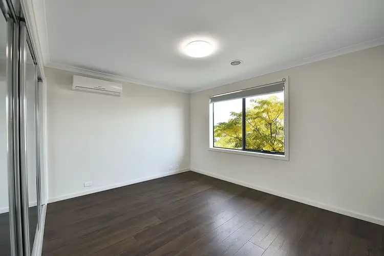 Fourth view of Homely townhouse listing, 5 Jarvis Walk, Westmeadows VIC 3049