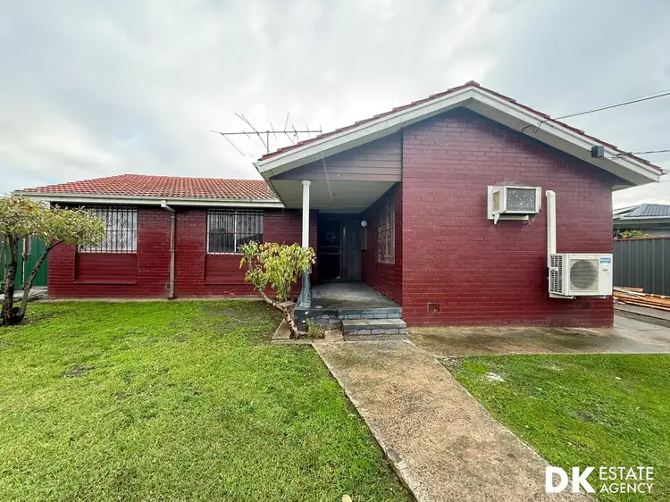 48 Warmington Road, Sunshine West VIC 3020
