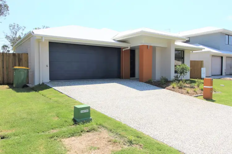 18 Frederick Place, Park Ridge QLD 4125