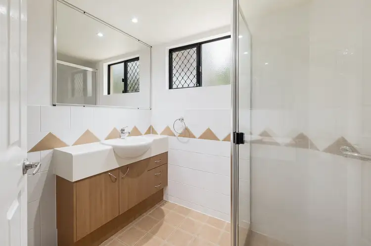 Third view of Homely unit listing, 4/121 Sir Fred Schonell Drive, St Lucia QLD 4067