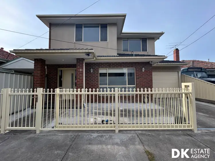 2/16 Yewers St, Sunshine VIC 3020