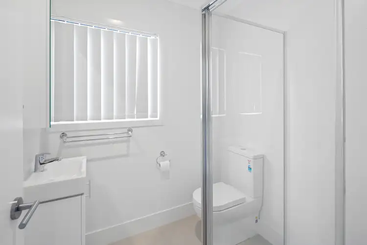 Fifth view of Homely apartment listing, 5/1566B Creek Rd, Carina QLD 4152