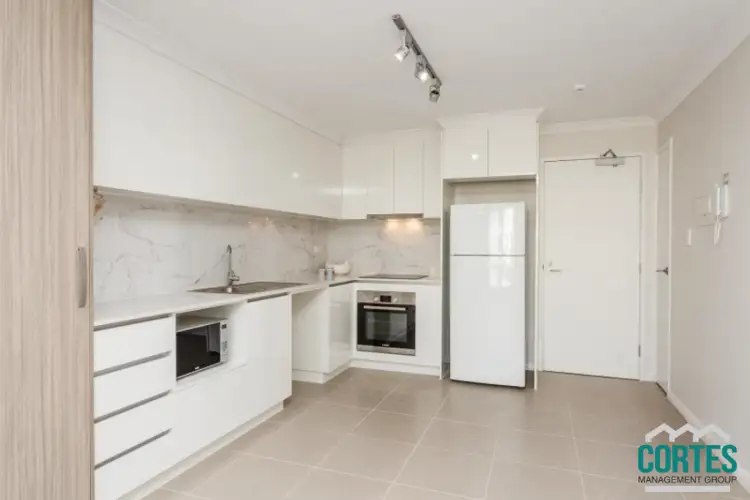 23/24 Westralia Gardens, Rockingham WA 6168
