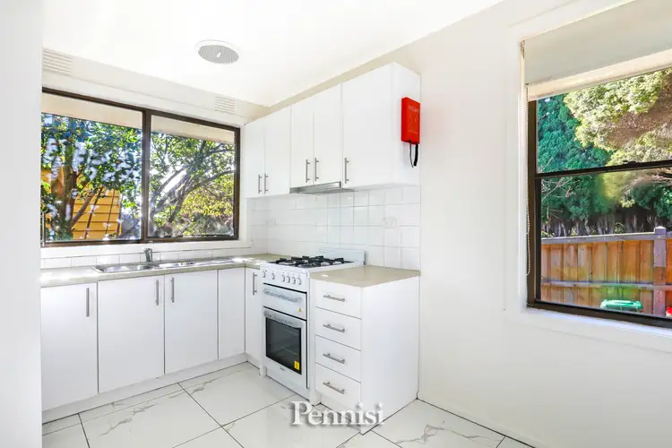 2/77 Rose Street, Brunswick VIC 3056